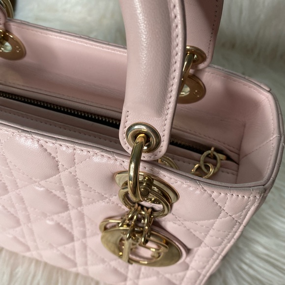 Lady Dior handbag - Picture 14 of 17
